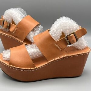 Chocolat Blu WYMEN Sz 7 Tan Leather Platform Wedges Buckle New no box summer